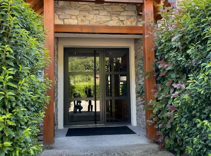 Duplex De Standing Au Coeur Des Pyrenees アパート *